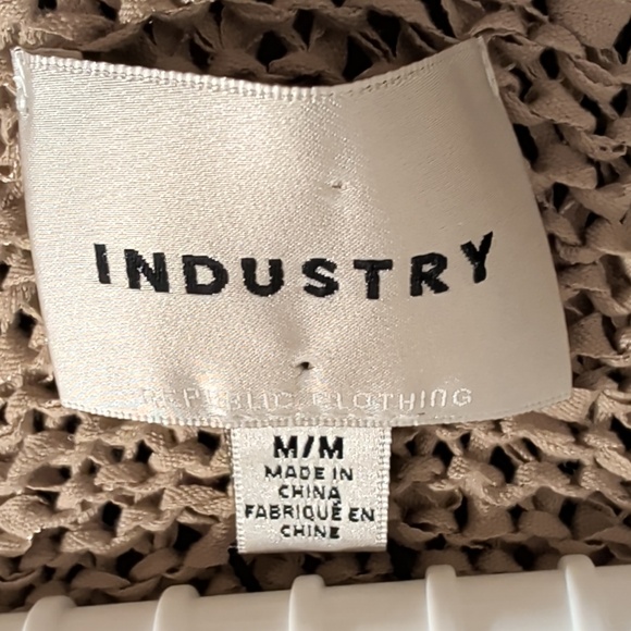 Industry Knit V-Neck Button-Front  Vest - Beige Size M 73% Cotton - Picture 4 of 12